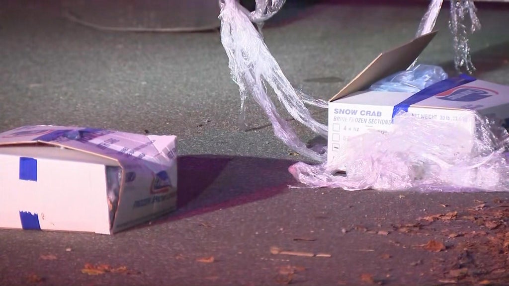 Group of 6 men steals 3,000 pounds of frozen crab from tractor-trailer in Philadelphia, police say — Ardmore Community news